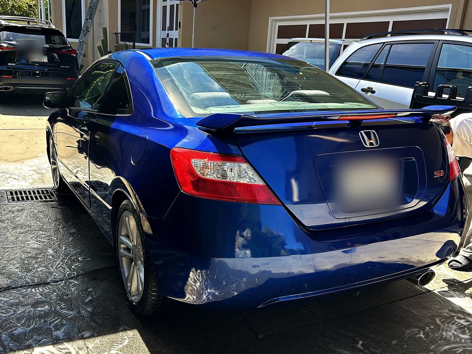 Honda Civic Si, rear three-quarter — basic exterior detail by AutoKlean